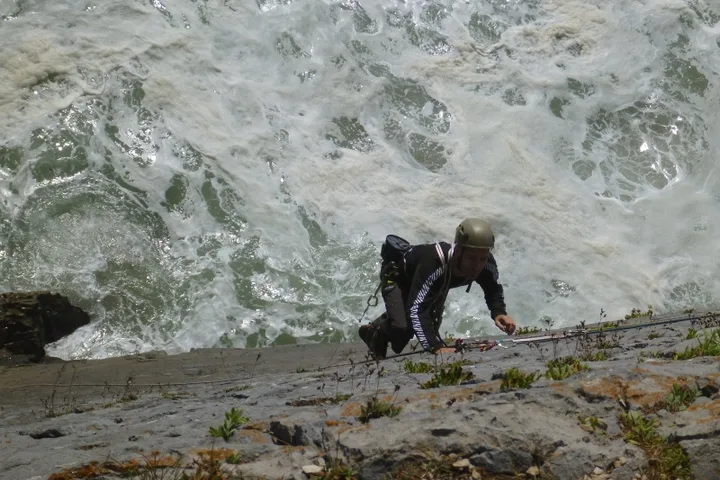 Pembroke South climbing photo